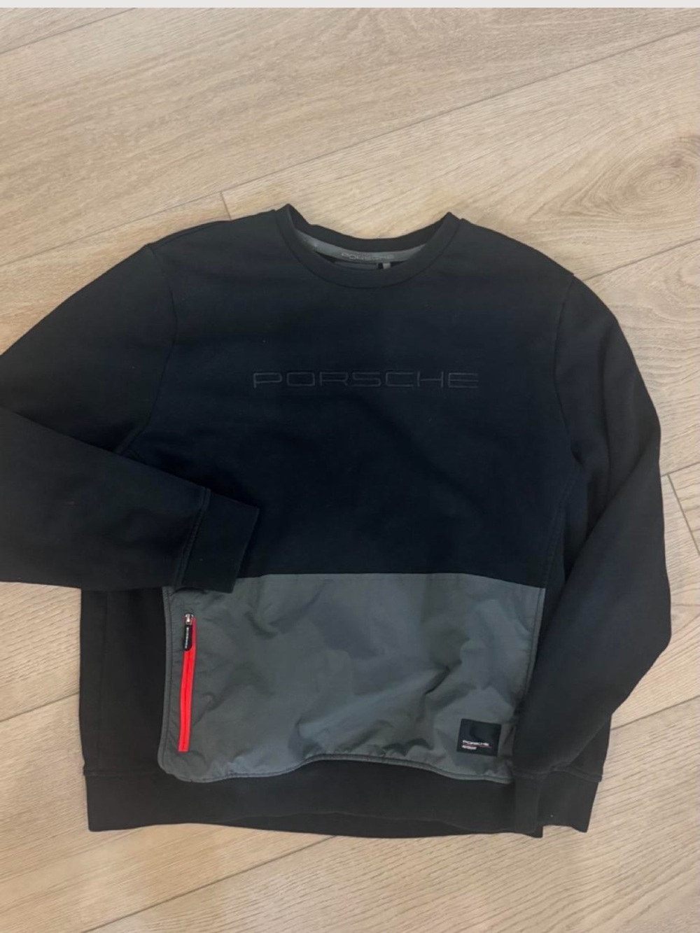 Porsche Motor sports Black & Gray Crewneck Sweater L
